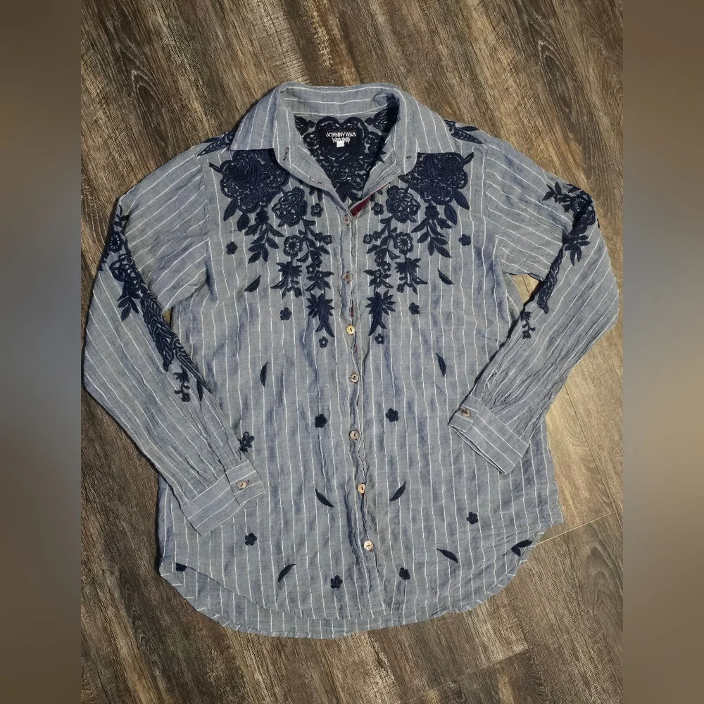 Johnny Was Workshop Button Down Shirt Lot of 2 Size Small - Picture 15 of 15